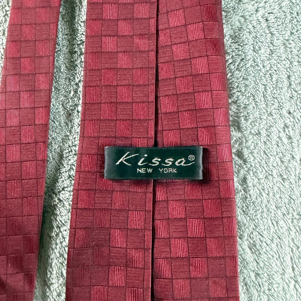 Kissa New York‎ Mens Tie Burgundy Red Checkered Woven Jacquard Polyester Formal